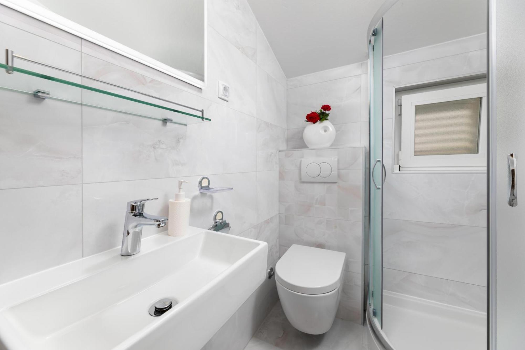 Apartments Lucija 2 Башка Экстерьер фото