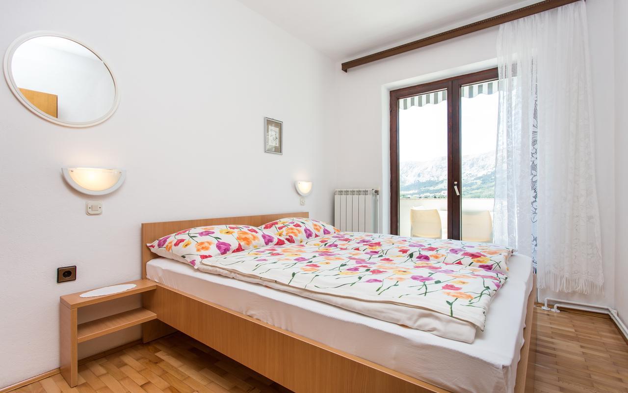 Apartments Lucija 2 Башка Экстерьер фото