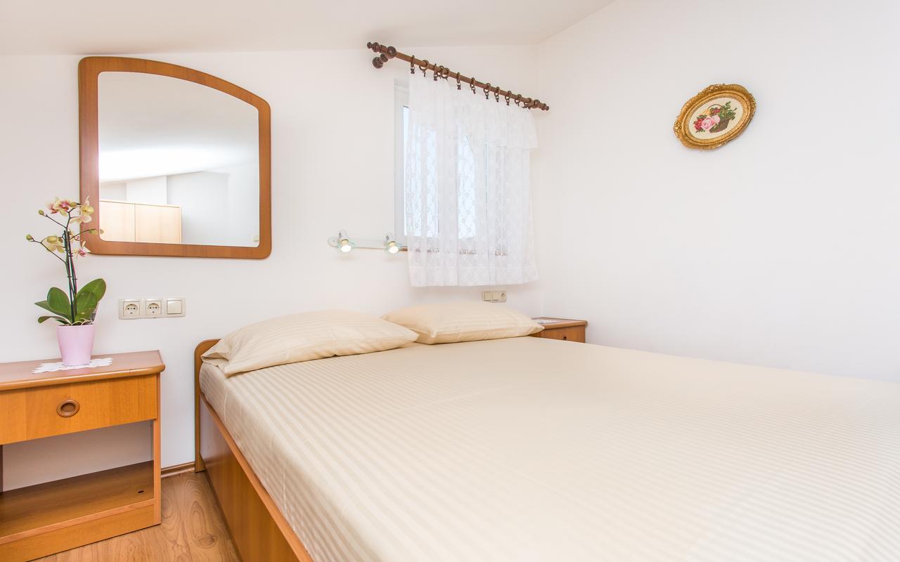 Apartments Lucija 2 Башка Экстерьер фото