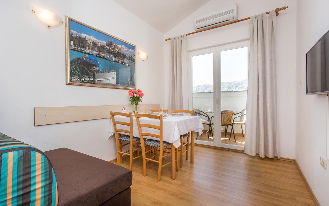 Apartments Lucija 2 Башка Экстерьер фото